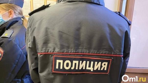 Полицию и ограждения снова выставили на площади Ленина в Новосибирске