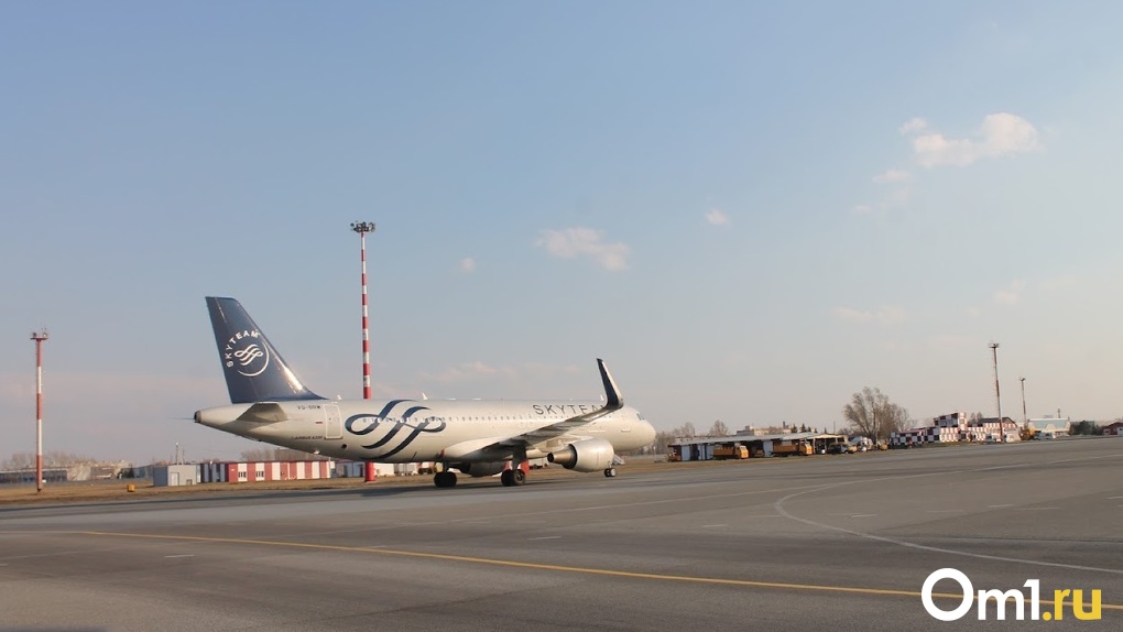 Омский аэропорт отменил рейсы в несколько российских городов