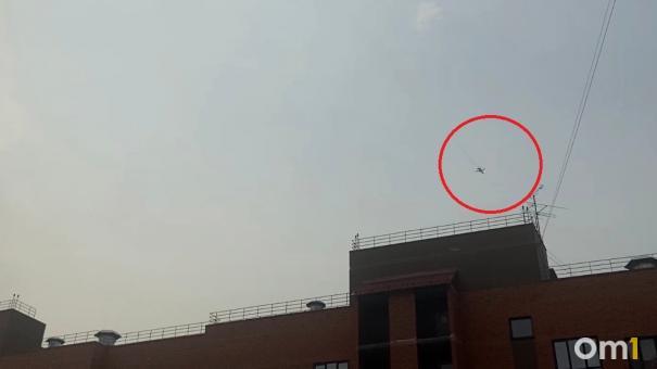 Появилось видео с пролетающими над Новосибирском истребителями