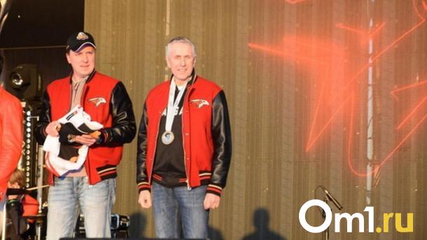 «Не считаю достаточно выдающимся»: назначение бывшего омского тренера Хартли в «Локомотив» раскритиковали