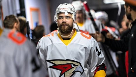 Омский «Авангард» уступил «Сочи» в стартовом матче турнира Sochi Hockey Open