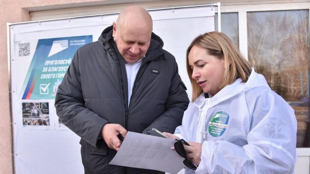 Мэр Сергей Шелест призвал омичей выбрать объекты благоустройства на 2025 год