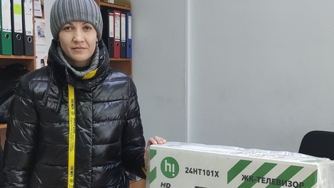 «Такое случилось в первый раз»: омичка выиграла два телевизора, купив лекарства в аптеке у дома