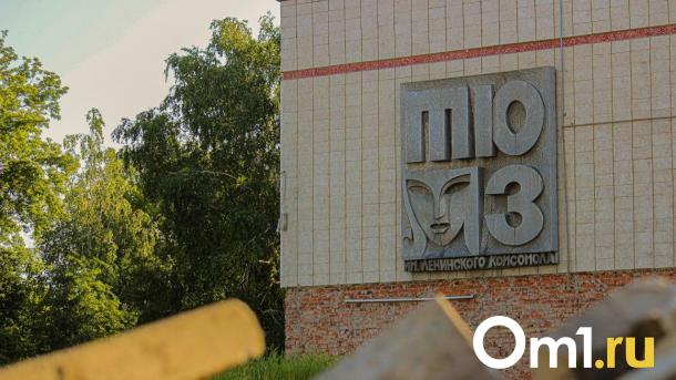 Поддельные компьютеры в омский ТЮЗ поставила фирма из Ярославля и Чечни