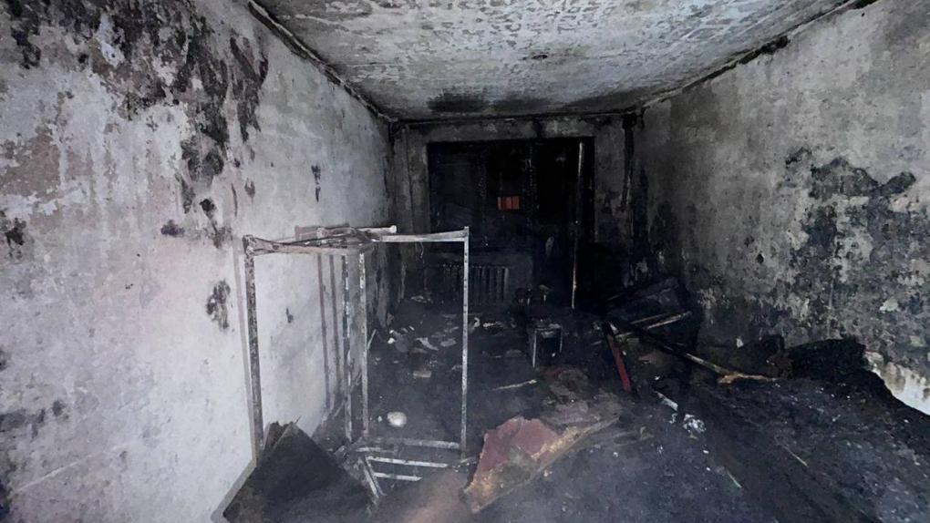 Мать и дочка умерли в больнице после страшного пожара в Новосибирске