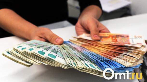 В Омске снизили зарплату смотрителю за животными в альпака-парке
