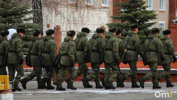 В честь 23 февраля омичей ждёт трёхдневная рабочая неделя
