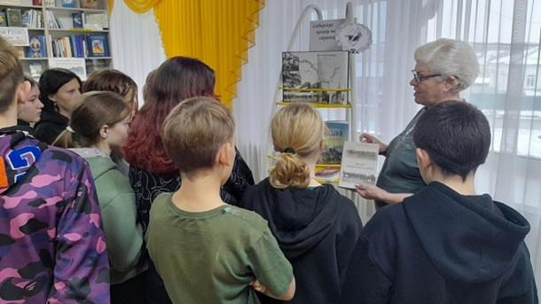 В библиотеках Омского района открылась выставка, посвящённая сибирскому казачеству
