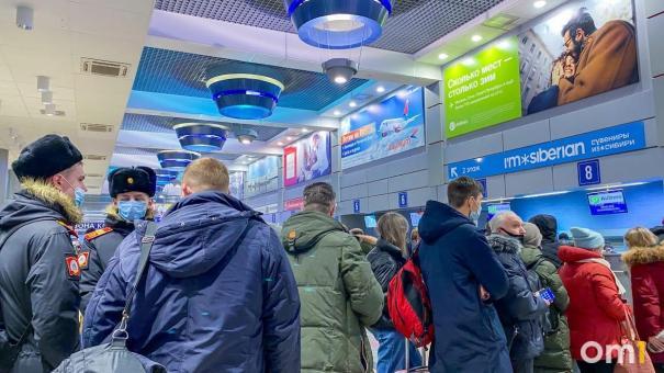 В Омске на шесть часов задержали рейс в Таиланд