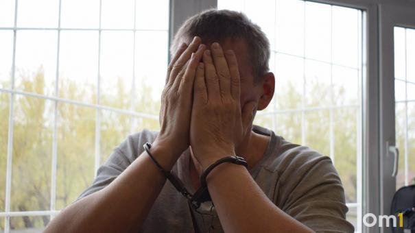 Пинком разбил дверь: новосибирца наказали за нападение на росгвардейца