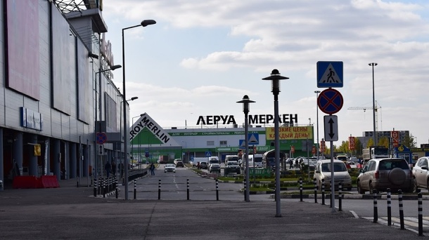 Омичи смогут дальше закупаться в «Ашане» и «Леруа Мерлен»