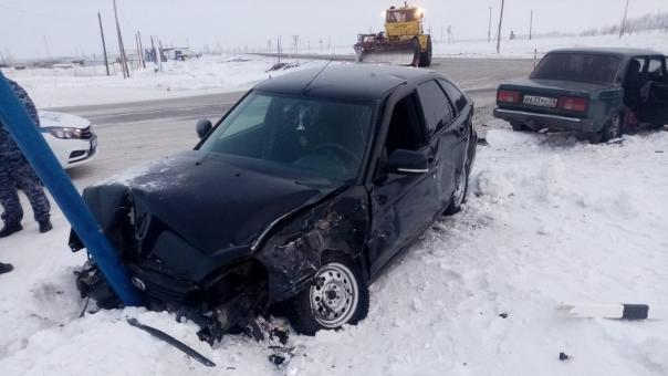 В ДТП под Омском погибла 21-летняя девушка