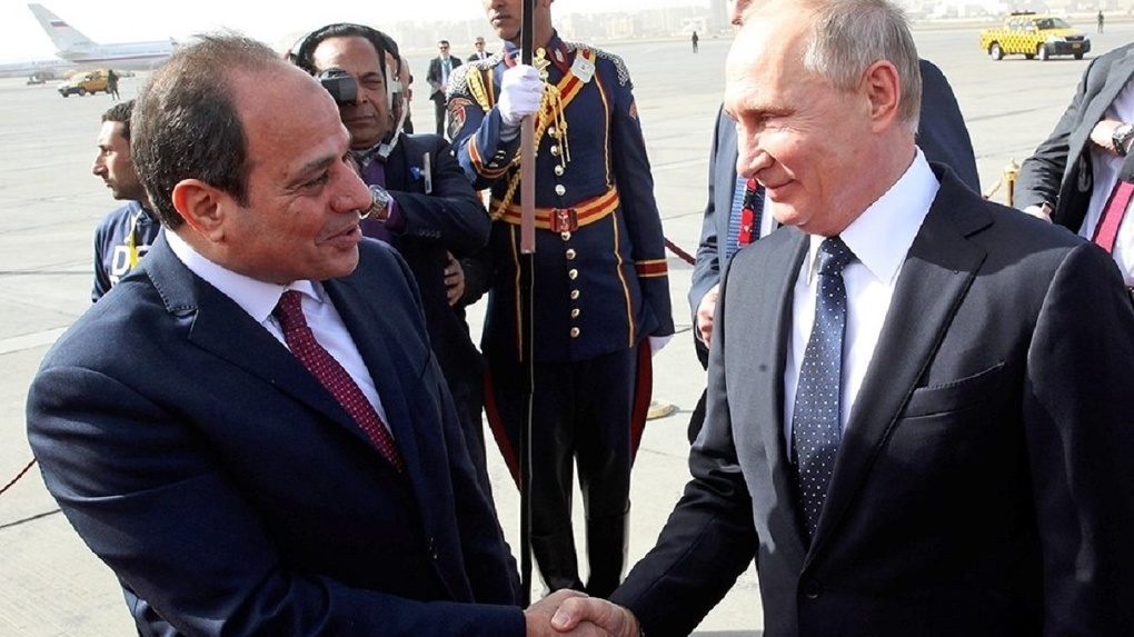 Владимир Путин заявил о готовности возобновить авиасообщение с Египтом