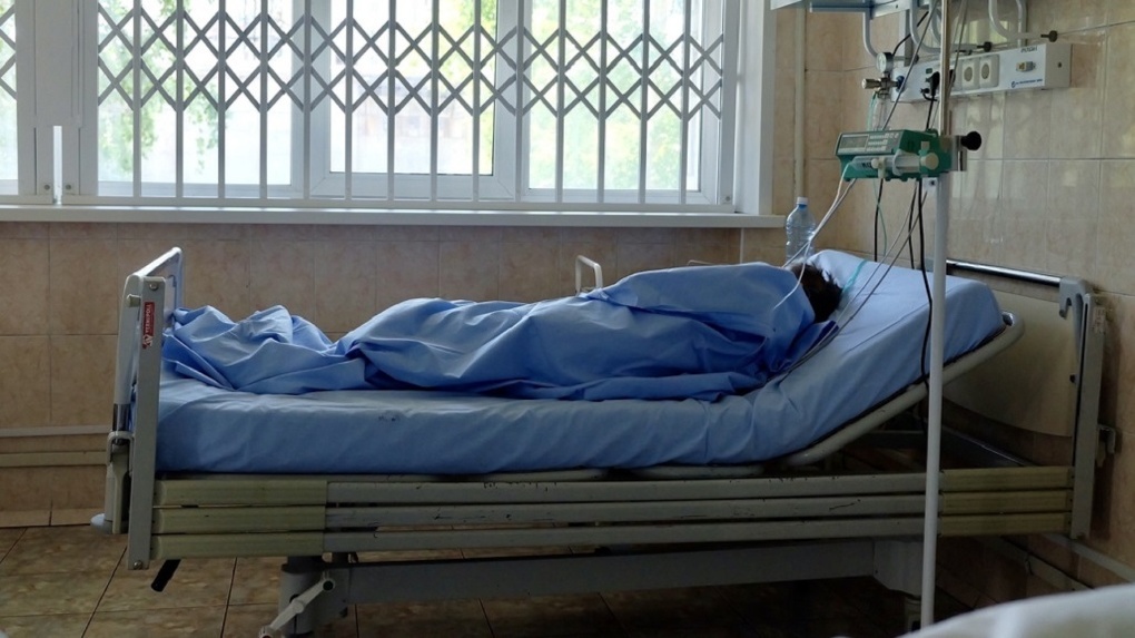 За сутки в Новосибирской области от коронавируса скончалось 8 человек, ещё 18 пациентов попали на ИВЛ