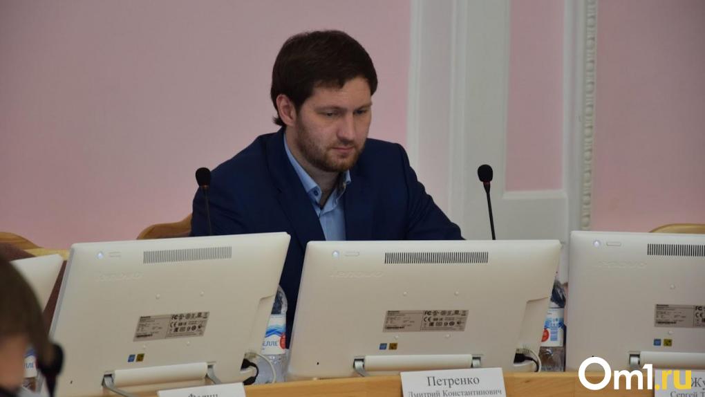 В Омске возобновили суд против пропавшего оппозиционного депутата