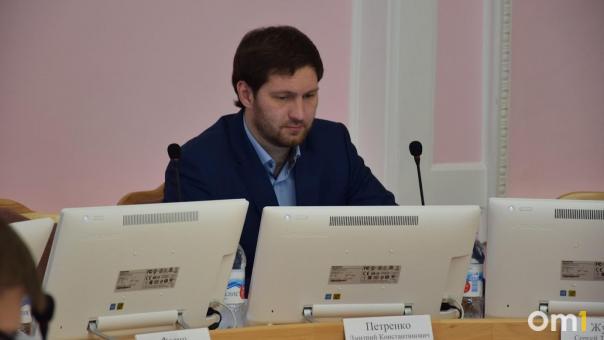 В Омске возобновили суд против пропавшего оппозиционного депутата