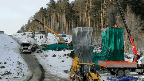 Под Новосибирском установили сваи для новой эстакады в Кольцово