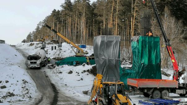 Под Новосибирском установили сваи для новой эстакады в Кольцово