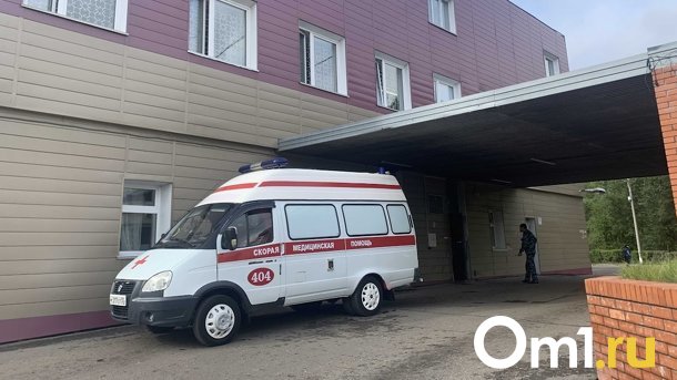 Омичка, которая выпала с моста у «G-Drive Арены», выжила