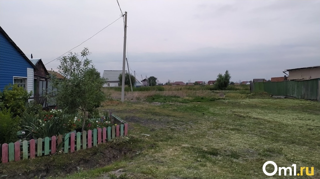 В районе Омской области нашли 18 источников выбросов, не поставленных на учёт