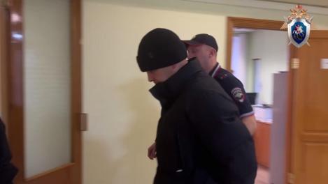 Суд в Омске продлил арест обвиняемому в убийстве московской школьницы