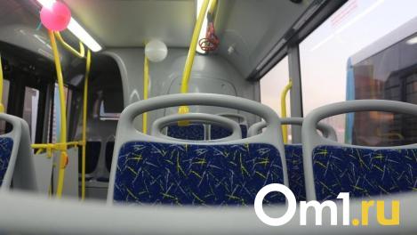 Омичка потребовала 200 тысяч рублей за ожог, полученный в автобусе
