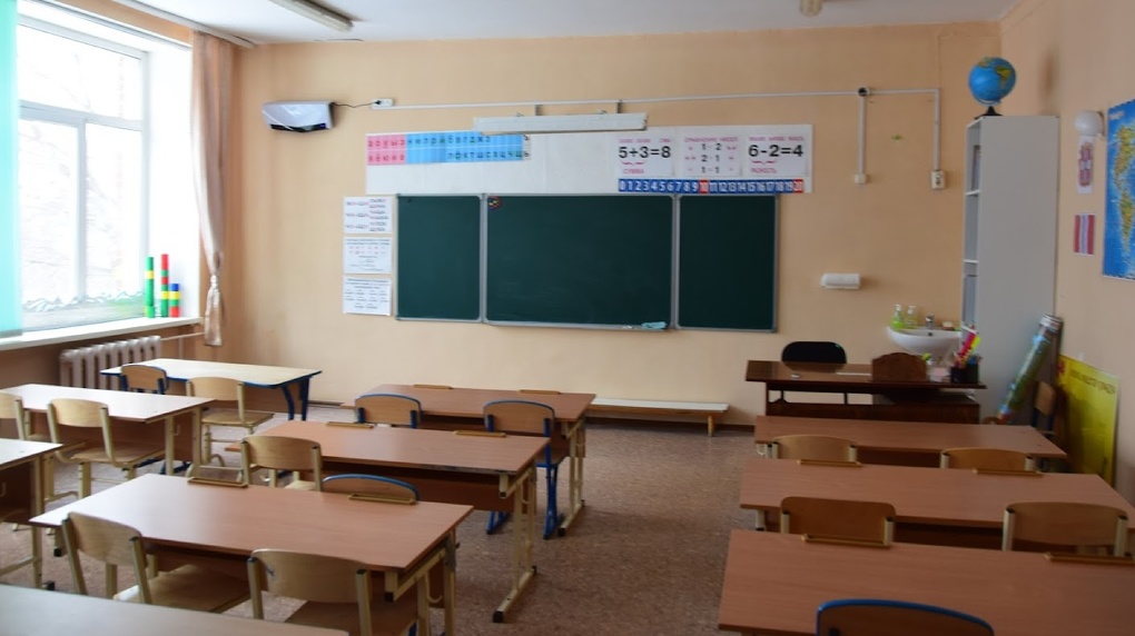 В мэрии Новосибирска ответили на жалобы о поборах в школах