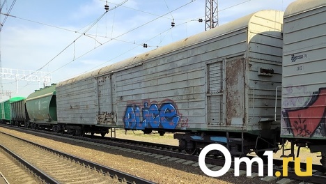 Работника омской железной дороги оштрафуют на два миллиона за взятки