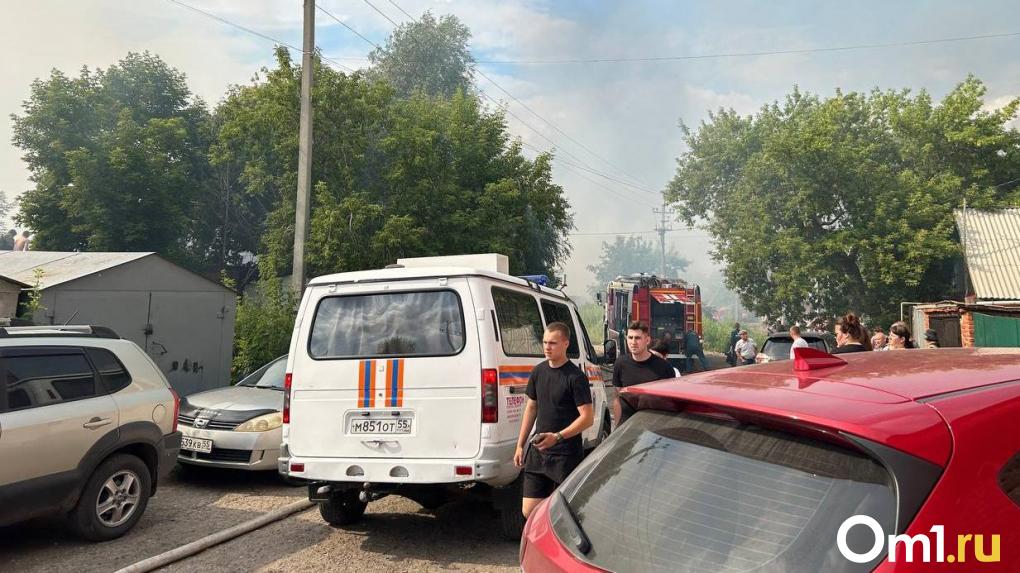 После крупного пожара в Омске в частном секторе до сих пор не включили газ