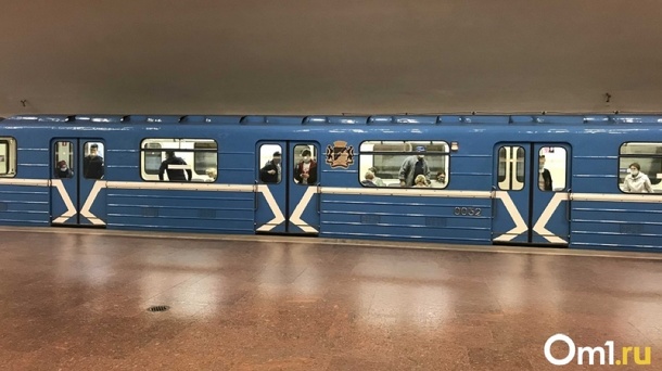 Пассажиров и сотрудников станции метро «Красный проспект» эвакуировали в Новосибирске