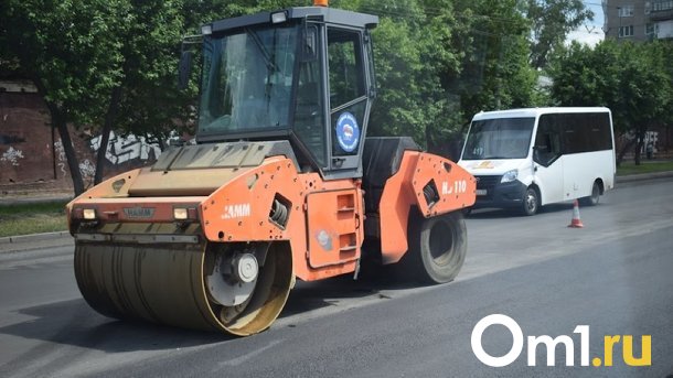 Виталий Хоценко рассказал, как ведётся ремонт дорог в Омской области
