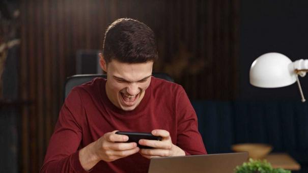 Клиентам Tele2 доступна игровая подписка с блокировщиком рекламы и 20 Гб трафика