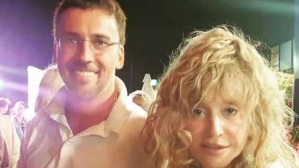 Алла Пугачёва поцеловала Максима Галкина* во время концерта