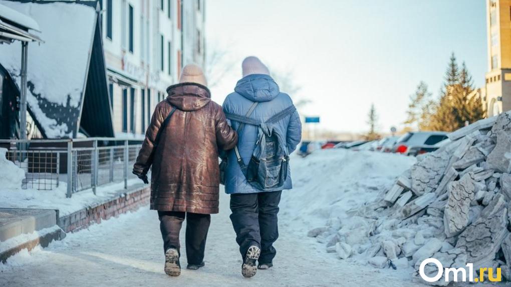 В Омской области 90-летняя пенсионерка с соседкой смогли дать отпор грабителю