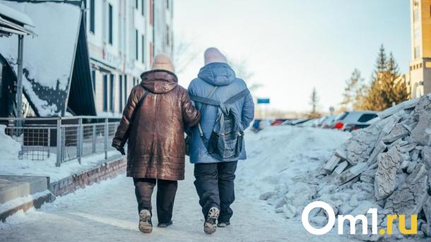 В Омской области 90-летняя пенсионерка с соседкой смогли дать отпор грабителю