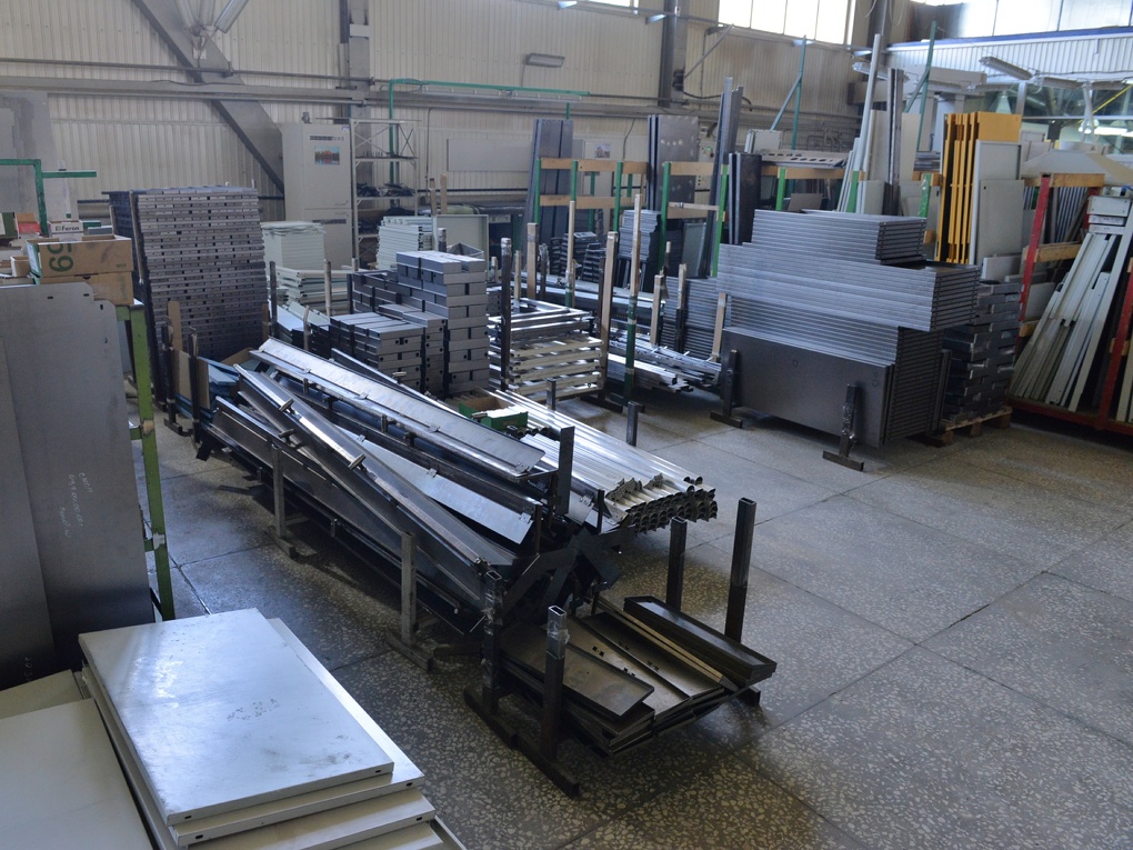 Омский производитель лабораторной мебели стал участником нацпроекта «Производительность труда»