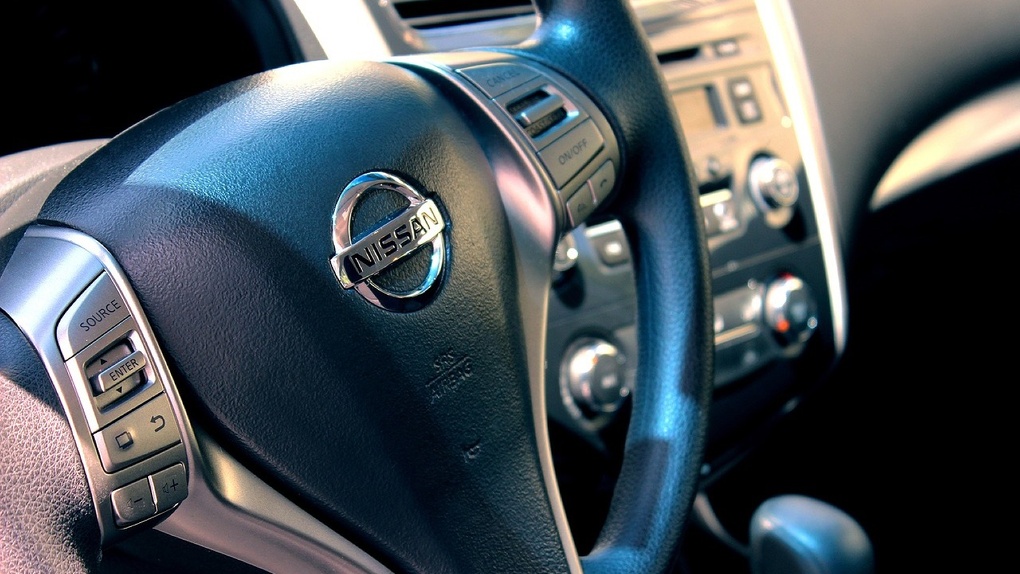 Омский суд отменил покупку дорогой машины, сделанную чиновниками Таврического района