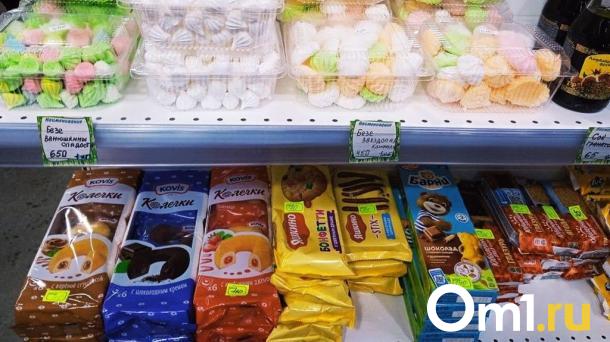 Омичей предупредили об опасной кондитерской продукции