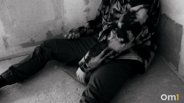 В Омске в помещении СТО нашли труп мужчины