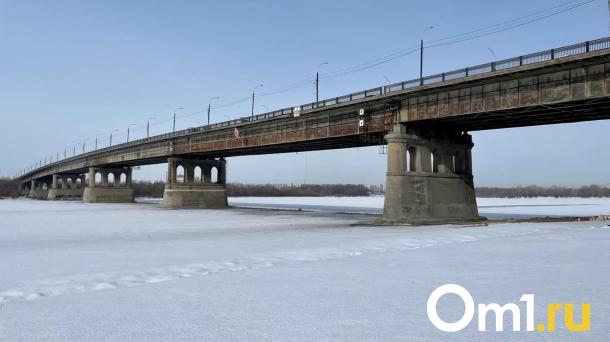 В омском департаменте транспорта рассказали о перспективе ледовой переправы через Иртыш