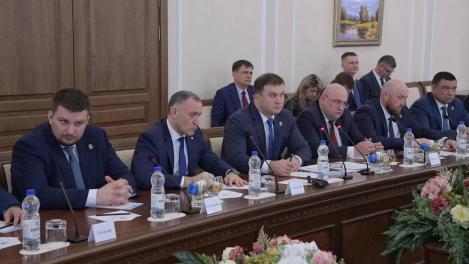 Делегация Омской области во главе с губернатором Виталием Хоценко побывала с рабочим визитом в Республике Беларусь