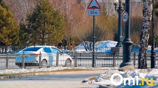 Омич хотел помириться с бывшей возлюбленной, но угнал у неё автомобиль