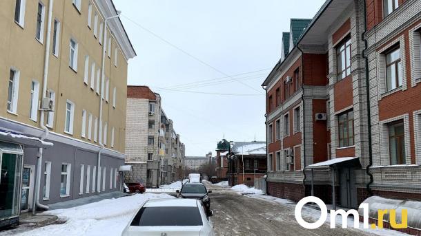 Теперь закрыто. В Омске продают бывший офис банка «Открытие»