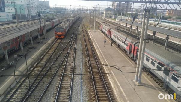 Подростков-зацеперов на вагонах поездов заметили в Новосибирске