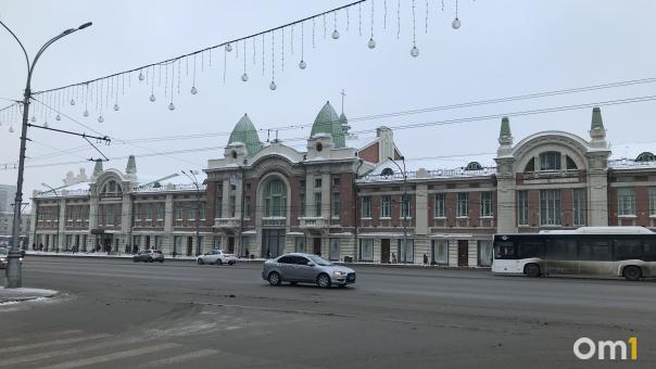 Власти Новосибирска перекроют на месяц улицу Ленина ко Дню города