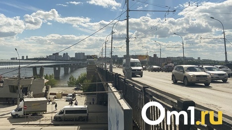 Проезд по Октябрьскому мосту ограничат в Новосибирске с 29 июля