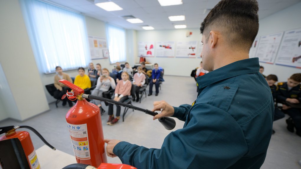 «Транснефть — Западная Сибирь» помогает школьникам определиться с будущей профессией