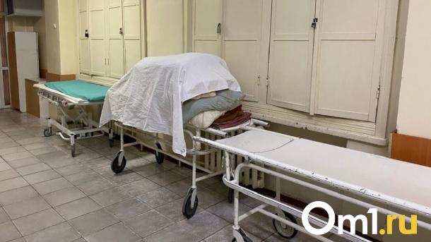 Частные перевозчики наживаются на пациентах в больнице Новосибирска