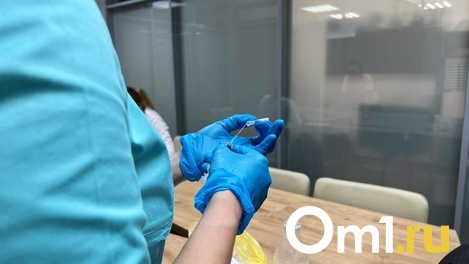 Беременных и кормящих жительниц Новосибирска разрешили прививать «Спутником Лайт»