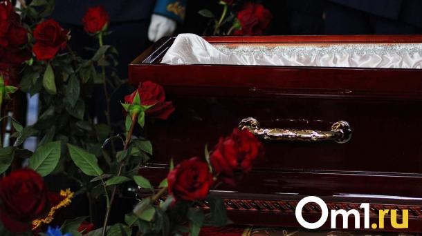 В Омской области в несколько раз за два года подорожали гробы